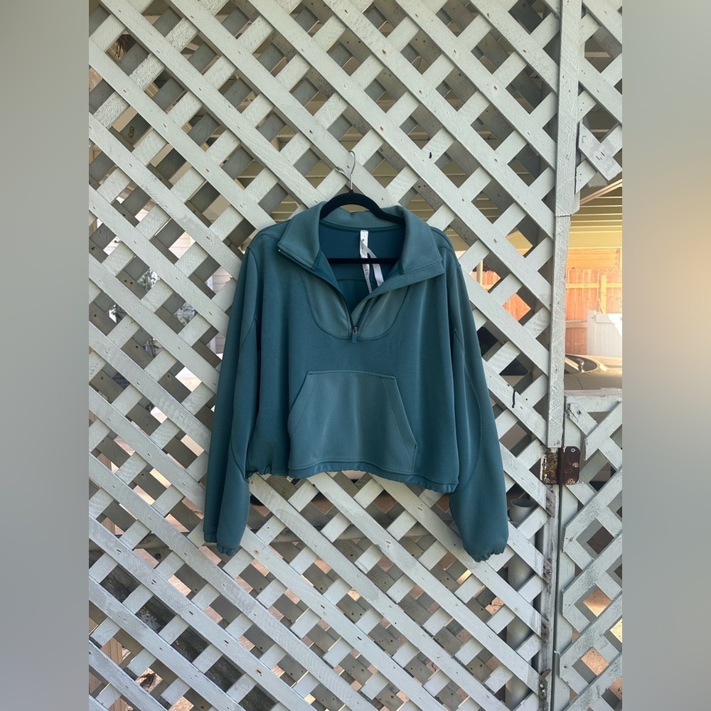 Lululemon Softstream half zip